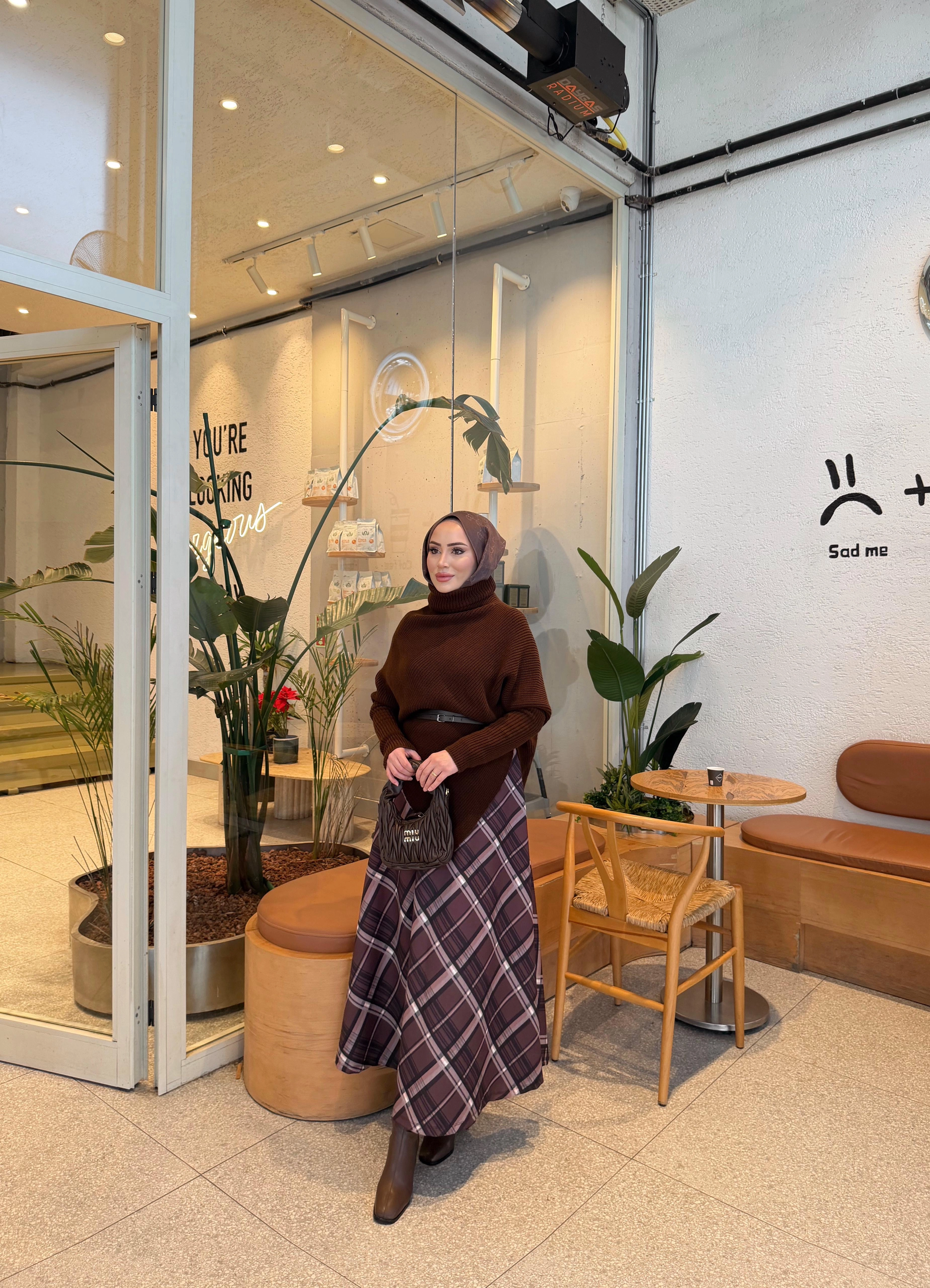 DESİGN EKOSE ETEK 1199