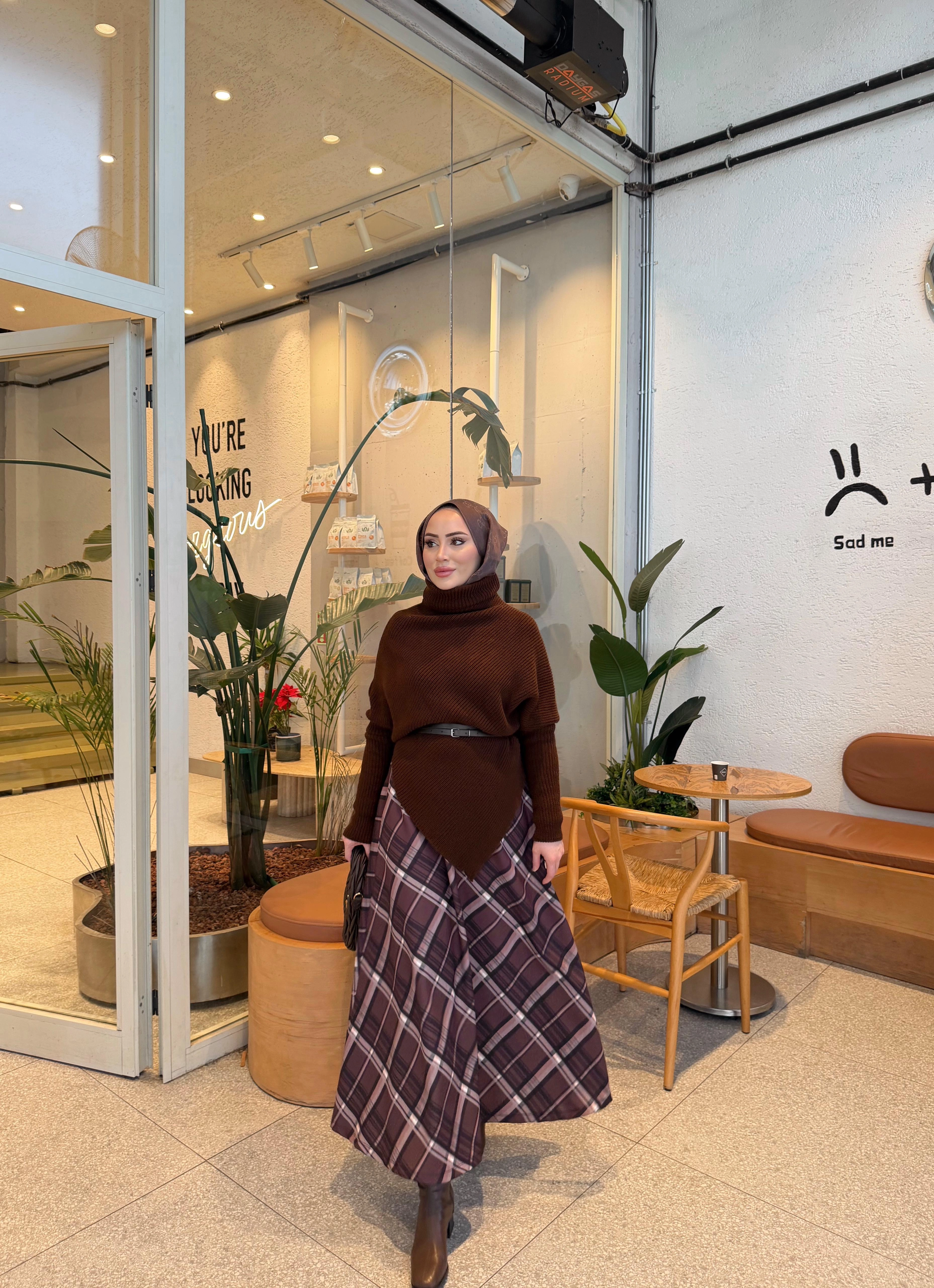 DESİGN EKOSE ETEK 1199