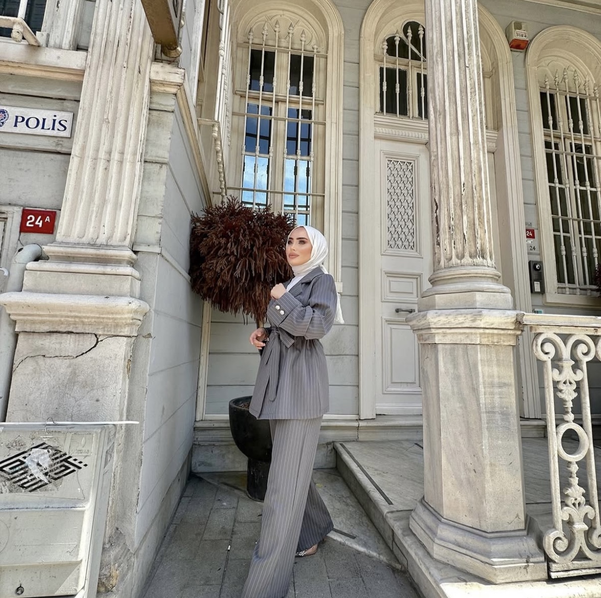 GRİY%20ÇİZGİLİ%20CEKET%20TAKIM%206102