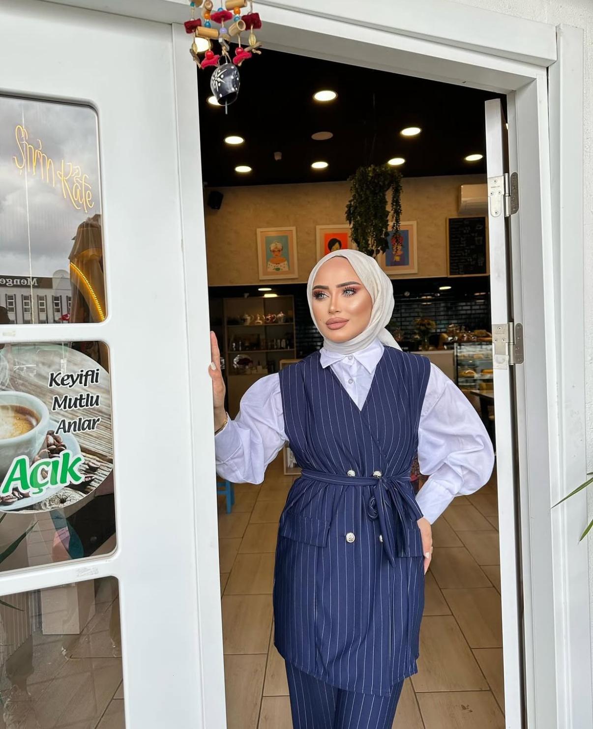 LACİVERT%20YELEK%20TAKIM%200361