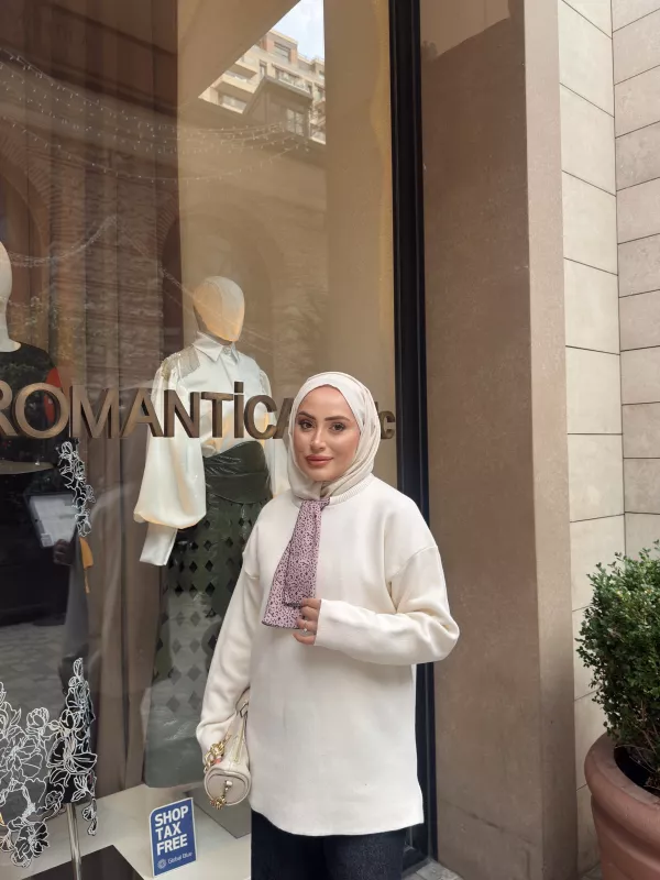 BEJ FULAR DETAY TRİKO Kazak 2520