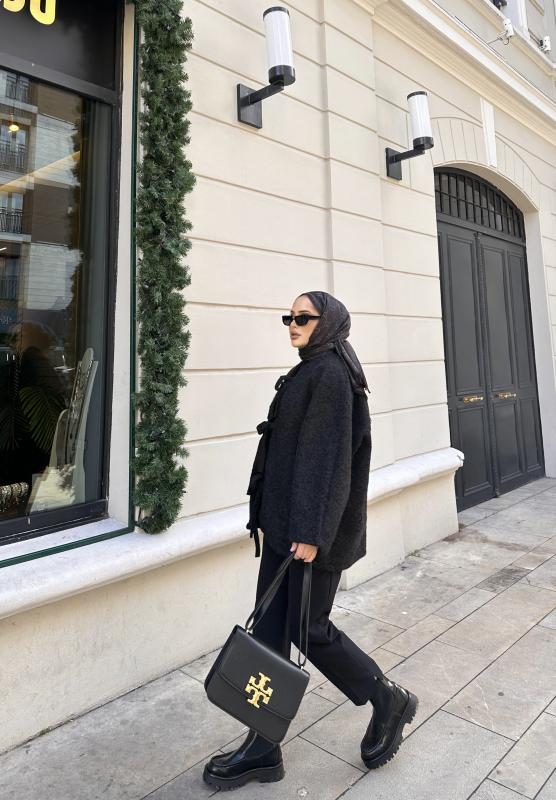 Siyah  Yumoş Bağlamalı 1116 Ceket 