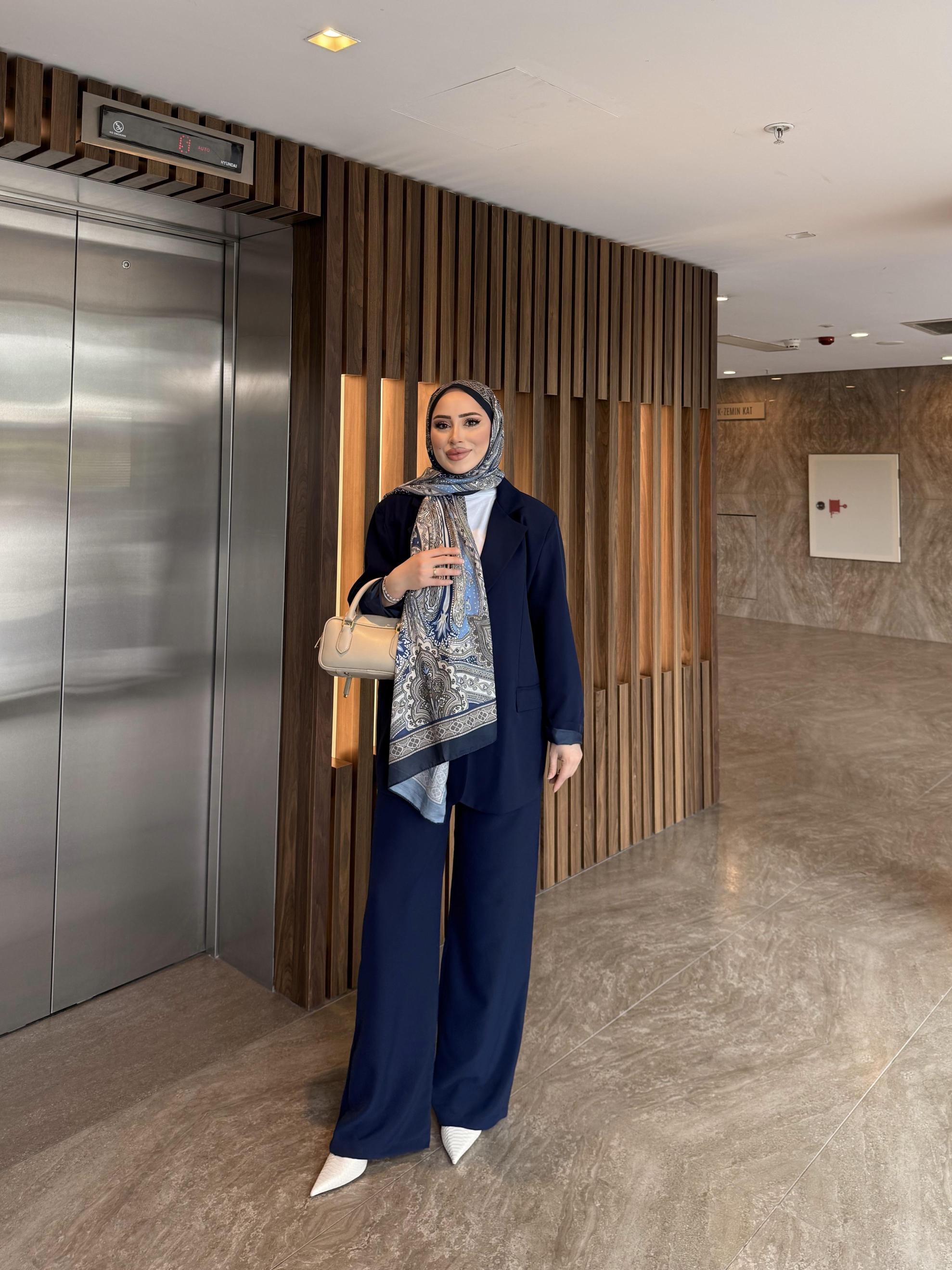 LACİVERT%20ASTARLI%20ZARA%20CEKET%20TAKIM%205861