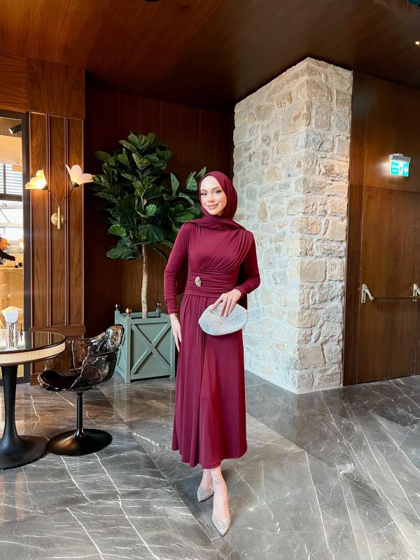 BORDO PİNTEREST ELBİSE 1360