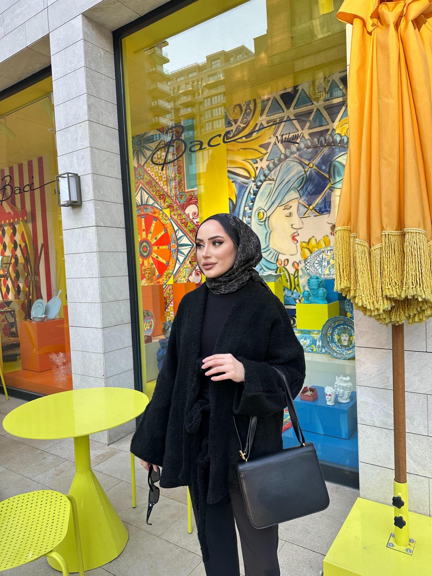 Siyah%20﻿Bağlamalı%20Hırka