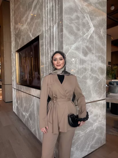 BEJ LİORA TAKIM 0212