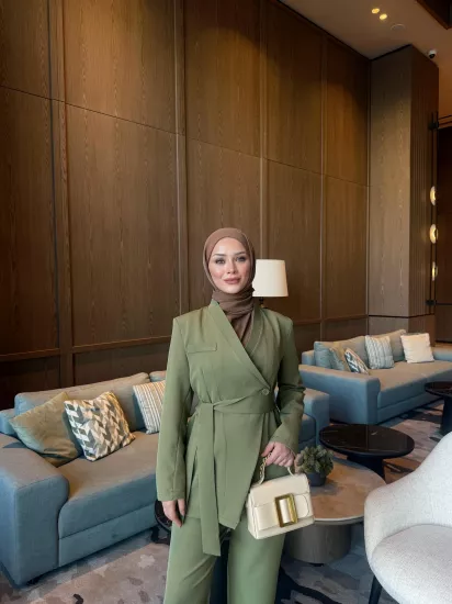 HAKİ LİORA TAKIM 0212