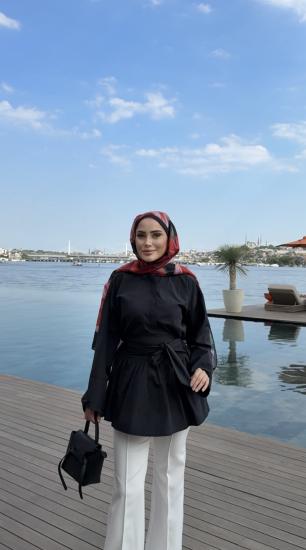 MOCA BAĞLAMALI SİYAH GÖMLEK  1144