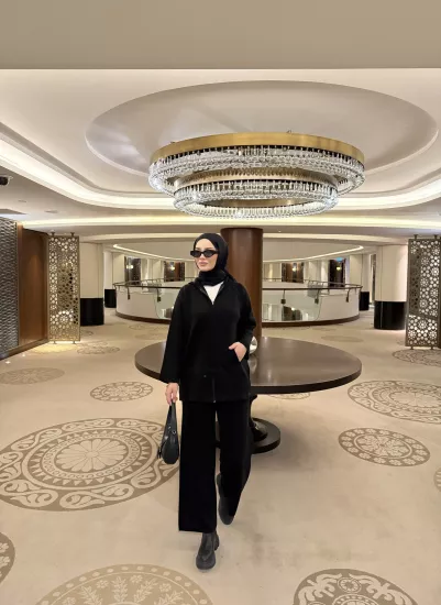 Siyah  Kapişonlu Hırka Triko Takım 2507 