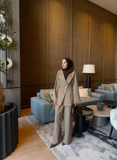 CAMEL  GOLDEN  CEKET  0216