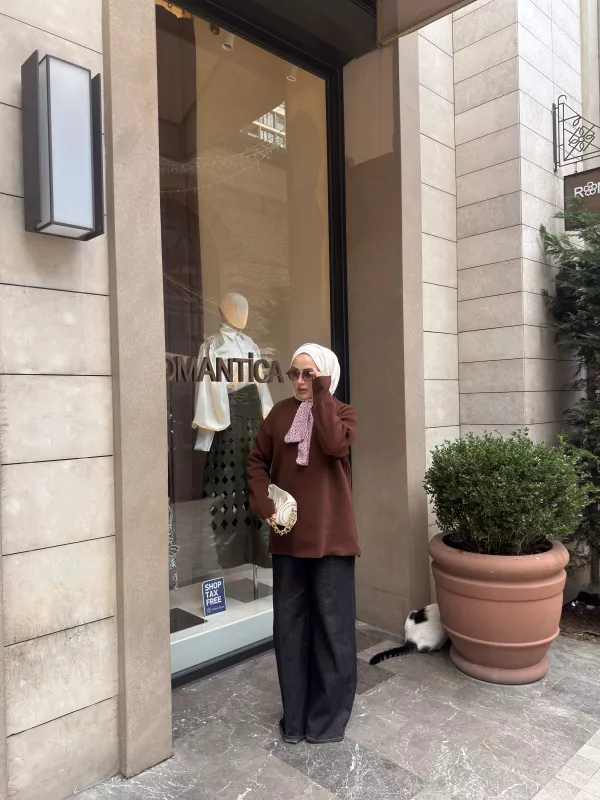 KAHVE FULAR DETAY TRİKO Kazak 2520