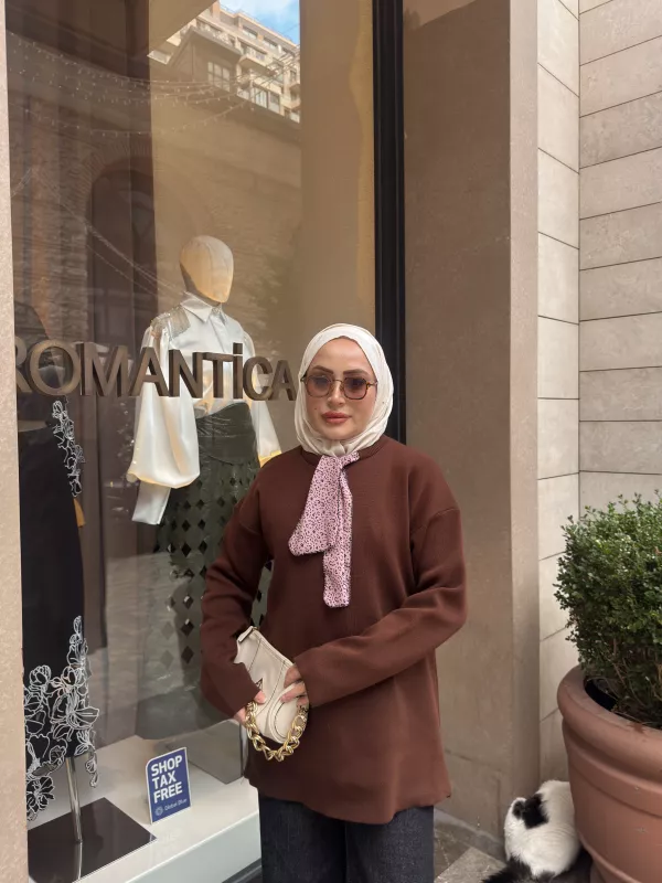 KAHVE FULAR DETAY TRİKO Kazak 2520